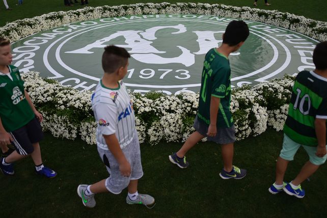 Con un emocionante video, Chapecoense le agradeció al mundo por el apoyo