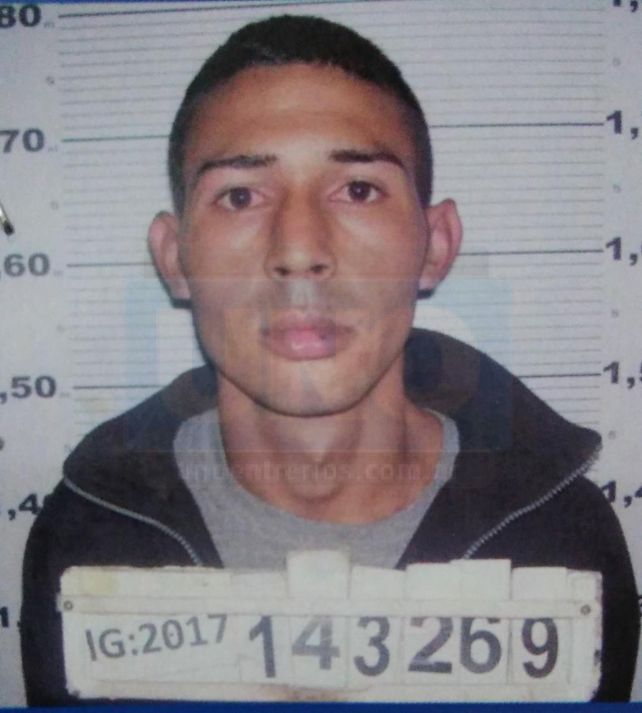 Sigue prófugo. Martínez aun no pudo ser apresado por la policía.