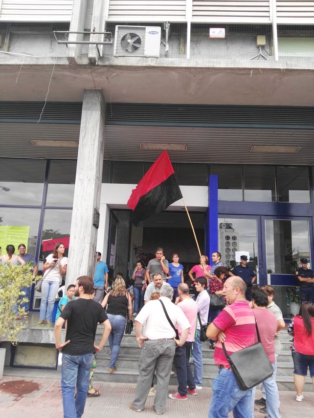 Agmer Paraná seguirá en el CGE hasta recibir las respuestas que están buscando. Foto UNO.&nbsp;