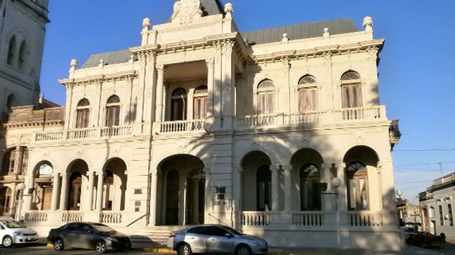 La intendente de la ciudad de Victoria