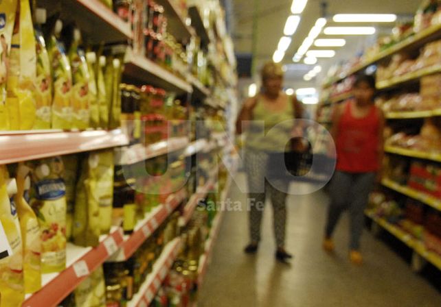 La devolución del IVA en alimentos alcanzará a 600 mil santafesinos