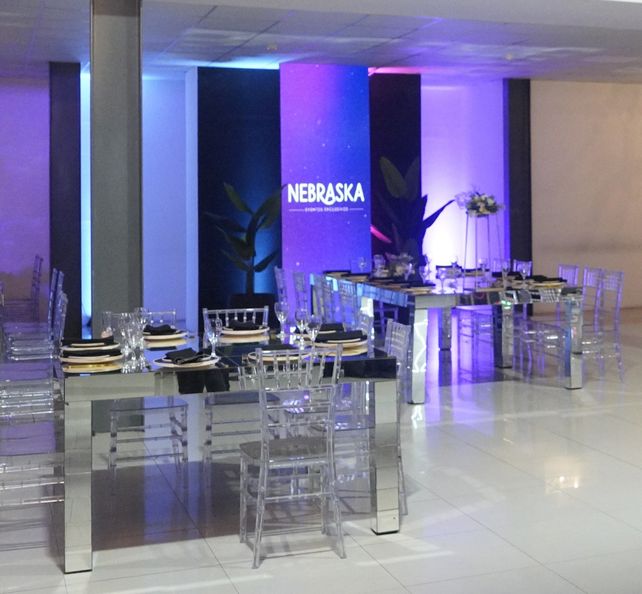 El interior del Salón Nebraska, con capacidad de hasta 500 personas y ubicado en calle Mendoza al 5100.