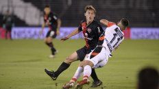 Newells le ganó a Patronato en la noche que volvió Scocco y convirtió Newells le ganó a Patronato en la noche que volvió Scocco y convirtió