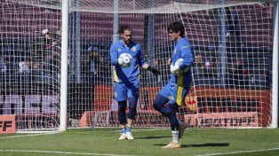 A quién tiene apuntado Almirón para cubrir el arco de Central en la Supercopa Internacional