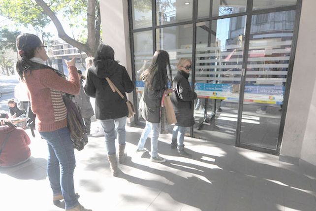 Cronograma de pago de haberes a los estatales provinciales