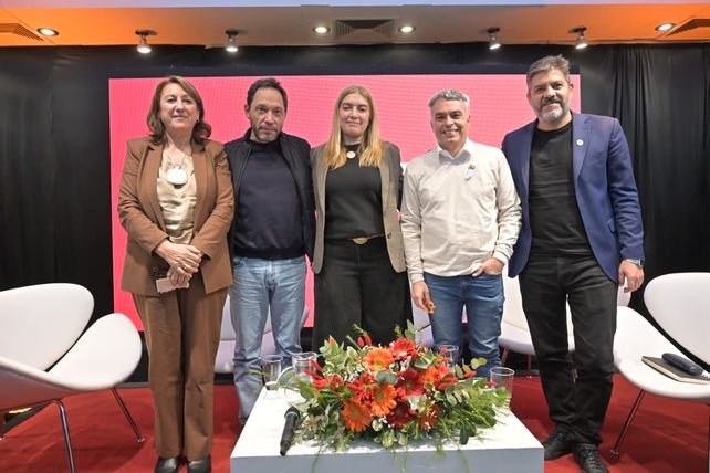 El Partido Socialista celebró 130 años y quiere ser alternativa con un amplio arco opositor