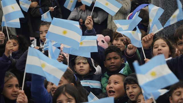 Chicos de todo el país llegarán al Monumento para prometer lealtad a la bandera.