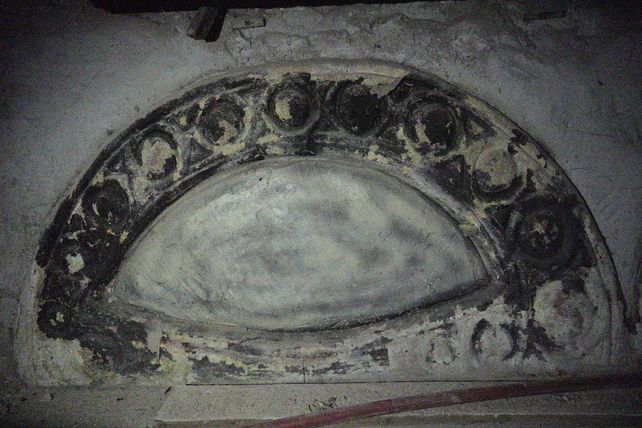 El misterioso boliche abandonado debajo de una galería del centro