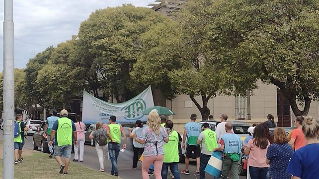 Casilda: garantizan continuidad laboral a trabajadores que temían perder sus empleos en el hospital