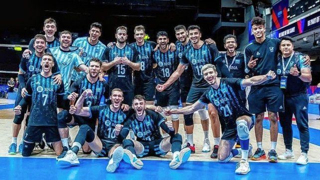 Argentina ganó un partido clave contra Serbia y quedó muy cerca de Paris 2024.