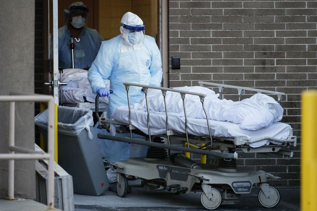Diez personas murieron y las víctimas fatales por coronavirus ascienden a 122 en Argentina