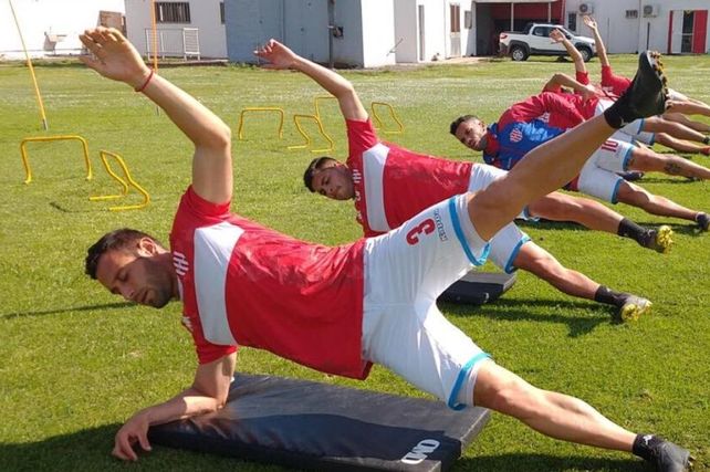 Unión, sin misterios para visitar al Gimnasia de Maradona