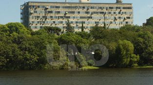 Comienza el pago de sueldo a los docentes