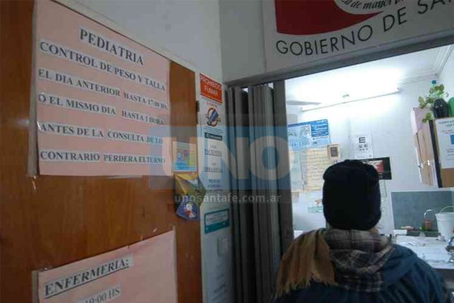 Un joven fue a un dispensario y le robó al médico que lo atendió