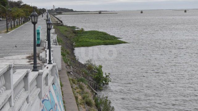 El Instituto Nacional del Agua asegura que la altura del río Paraná está en valores medios