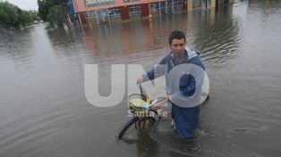 Vulnerabilidad hídrica: analizaron obras de protección contra inundaciones en la ciudad
