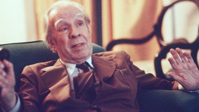 Mes patrio: 5 autores argentinos que representan al país en el mundo