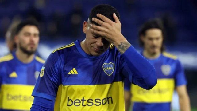 La paciencia de los hinchas de Boca con el defensor se está terminando.&nbsp;