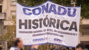 Docentes universitarios: cinco días de protesta por la falta de aplicación de la Ley de Financiamiento