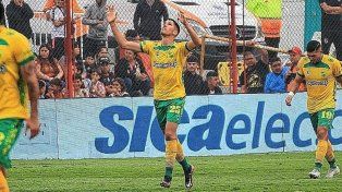 Defensa y Justicia ganó y ascendió al tercer escalón