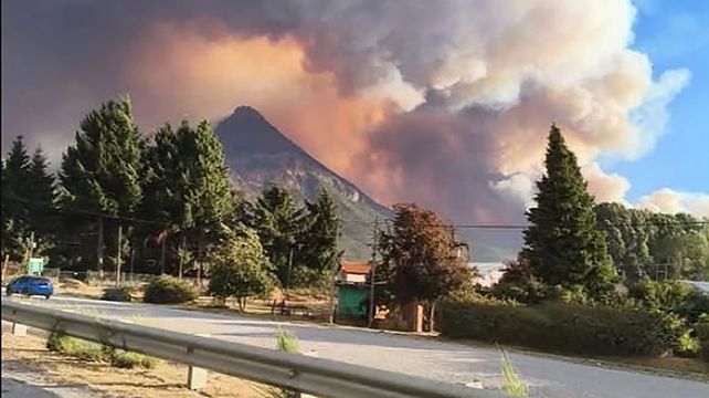 Chubut: continúan los incendios y buscan a los responsables