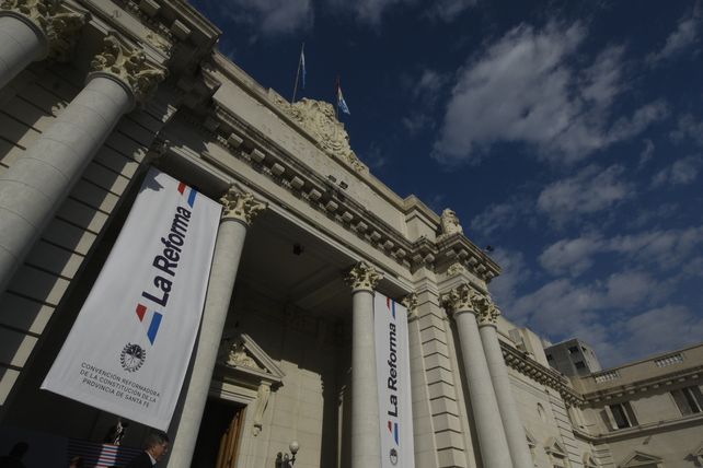 La Reforma constitucional comienza a incorporar proyectos.