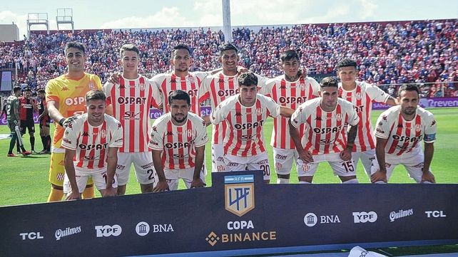 Unión le ganó a Newells en el 15 de Abril y se entusiasma con llegar a los cuartos de final.&nbsp;