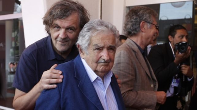 De a 2. Director y protagonista.