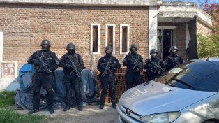 Cinco detenidos en el Barrio 1° de Julio por narcomenudeo.