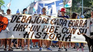 La Marcha de la Gorra repudió la violencia policial en Paraná