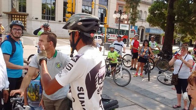 Recibieron con un aplauso en Lengua de Señas a Dante Rodríguez