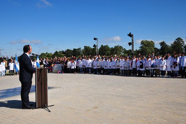 Se inauguró esta mañana el Parque Biblioteca de la Constitución Nacional