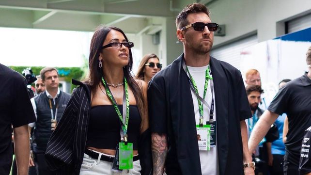 Antonela Roccuzzo y Lionel Messi