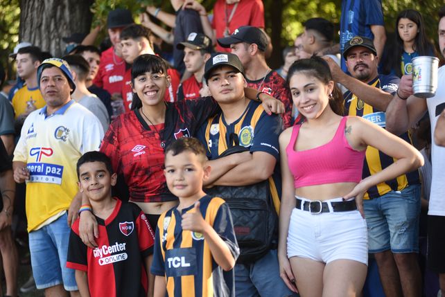 Todos felices. La familia disfrutó una jornada a pleno.&nbsp; durante toda la jornada sabatina.