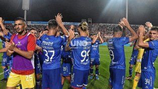 Los jugadores de Unión bancaron a Munúa donde tenían que hacerlo