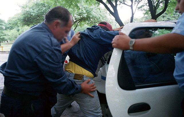 El magistrado reconoció que las detenciones por averiguación de antecedentes no deben ser al voleo.