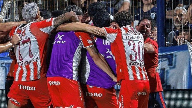 La Plata le sienta bien al Unión de Kily González