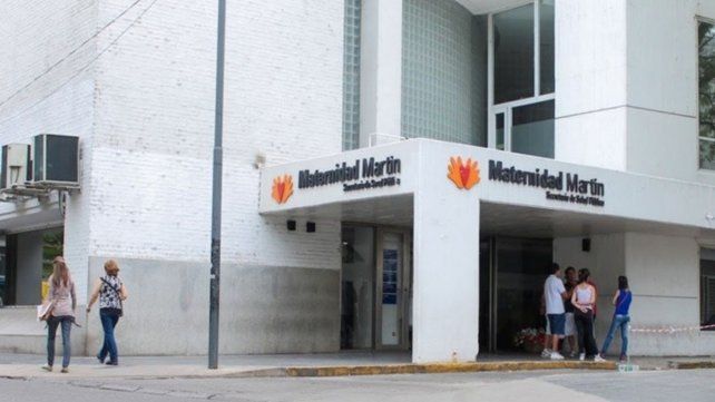 Madre e hijo eran atendidos en la Maternidad Martin