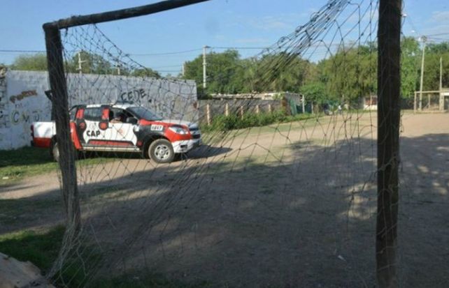 El hecho se produjo en un partido entre equipos barriales.