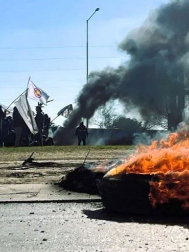 Gualeguaychú: despedidos de Unión Bat y Pyam siguen sin cobrar indemnizaciones