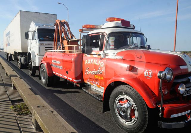 Restringido. El tránsito estuvo demorado como consecuencia del desperfecto del vehículo.