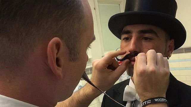 Barbas, bigotes y tatuajes en la convención internacional de Bucarest