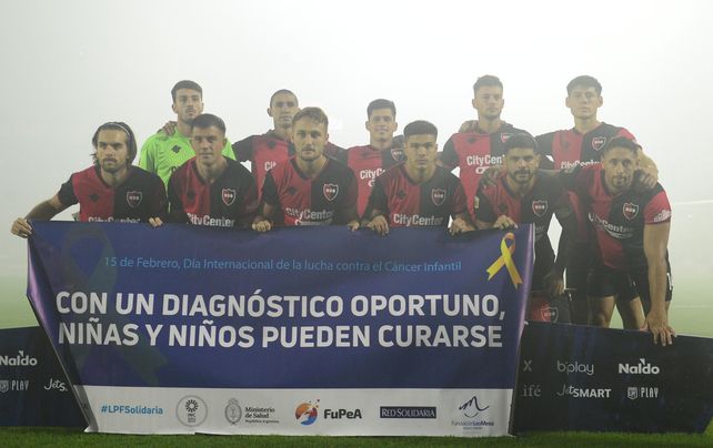 En la caída de Newells, el Colo Ramírez fue el que intentó, el resto falló