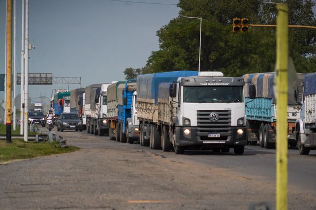 Accesos a puertos: Provincia busca consensos para un plan de obras y ordenamiento vial