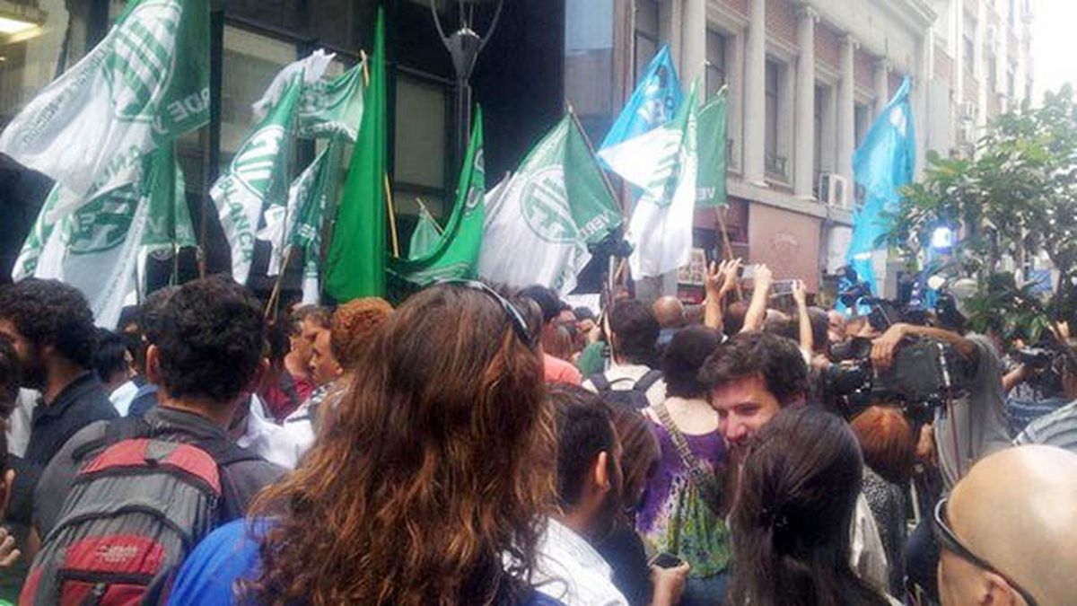 Los gremios rosarinos, en estado de alerta y movilización por las ...