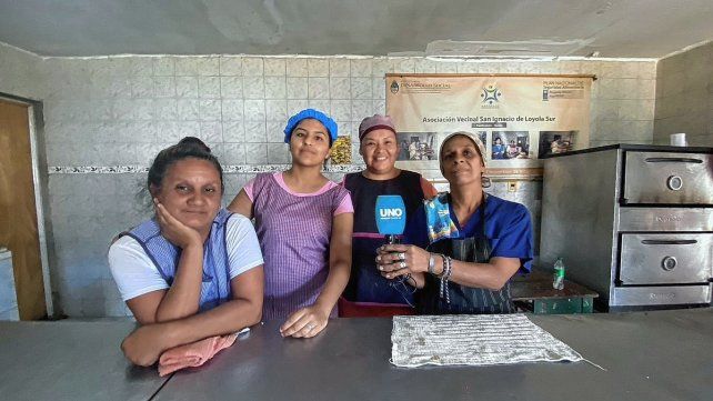 Las trabajadoras del comedor de Loyola Sur dejan todo por ayudar a su barrio.&nbsp;