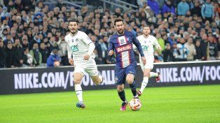 Lionel Messi no pudo hacer nada para evitar la caída del PSG.