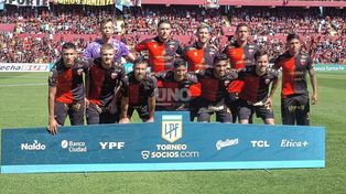 Colón despide el año jugando como local su partido número 21 ante Atlético Tucumán.