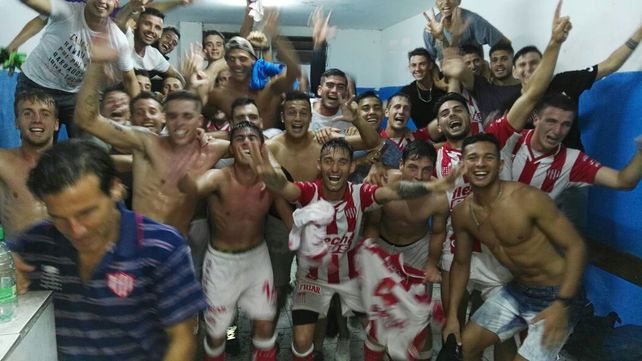 Unión goleó a Gimnasia y es el nuevo campeón de la Liga Santafesina