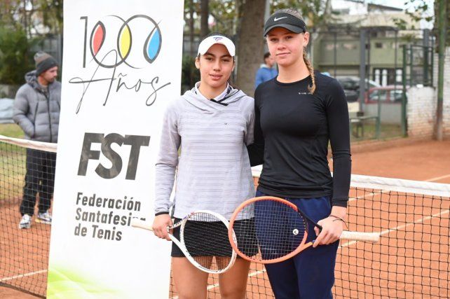 Luana Cáceres y Joaquina Zapata. Las chicas del Jockey Club Rosario protagonizaron una final histórica en J30 de ITF.